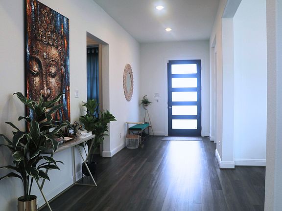 4th image of 18120 Leccion Dr