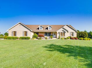 15001 Humbert Rd, Brighton, IL 62012