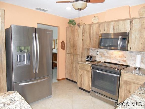 2nd image of 15 Balsam Ct W