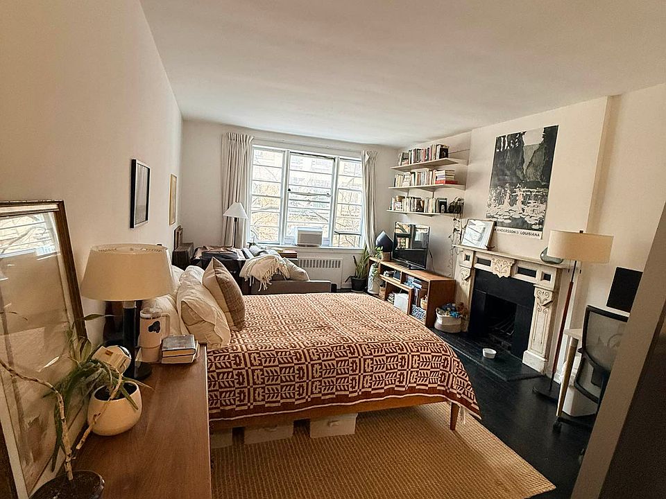 1st image of 44 E 63rd St APT 4A