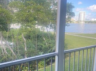 2929 Point East Dr APT A204, Aventura, FL 33160