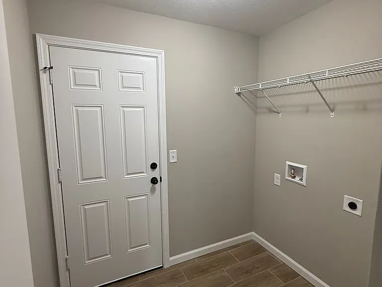 277 Oak Lane Cir — Photo 11