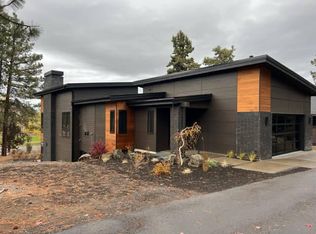 19869 S Alderwood Cir, Bend, OR 97702