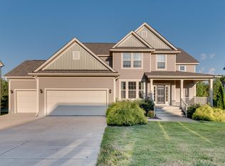 915 Avalon Dr, Mebane, NC 27302