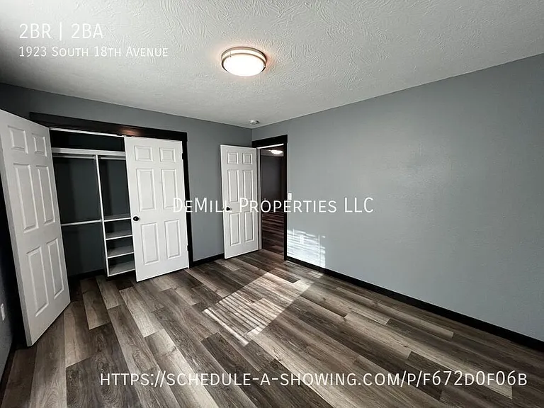 1923 S 18th Ave — Photo 9