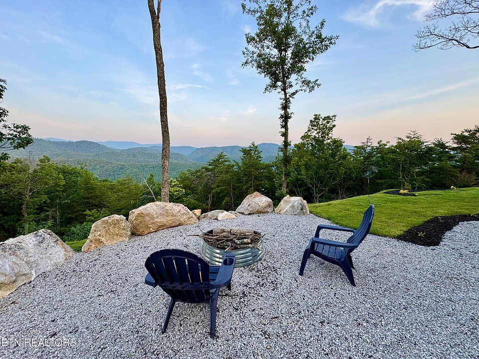 22nd image of 550 Steer Creek Rd