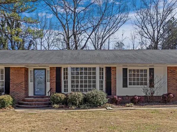 1001 Hood Ave, Scottsboro, AL 35769