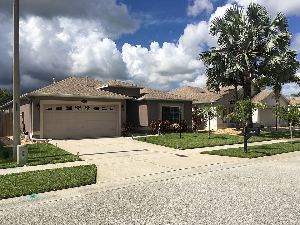 1st image of 1174 White Oak Cir