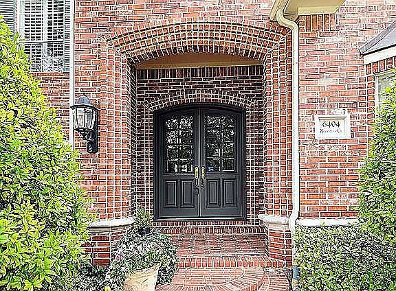 2nd image of 6404 Rockbluff Cir