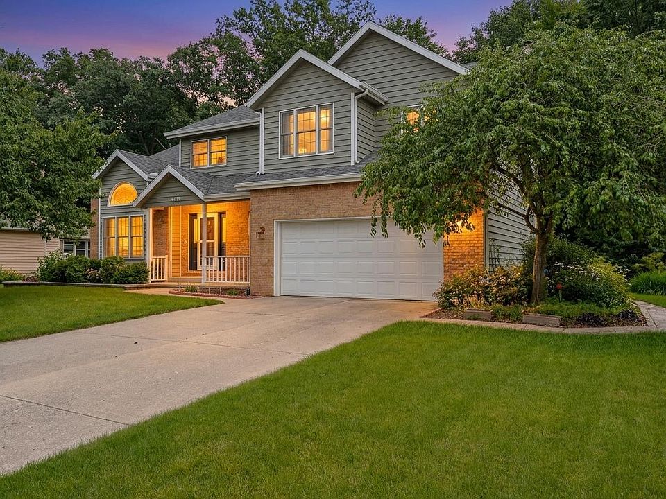 1st image of 300 Sandpiper Dr