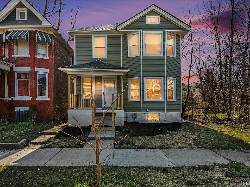 1st image of 3493 Baldwin St