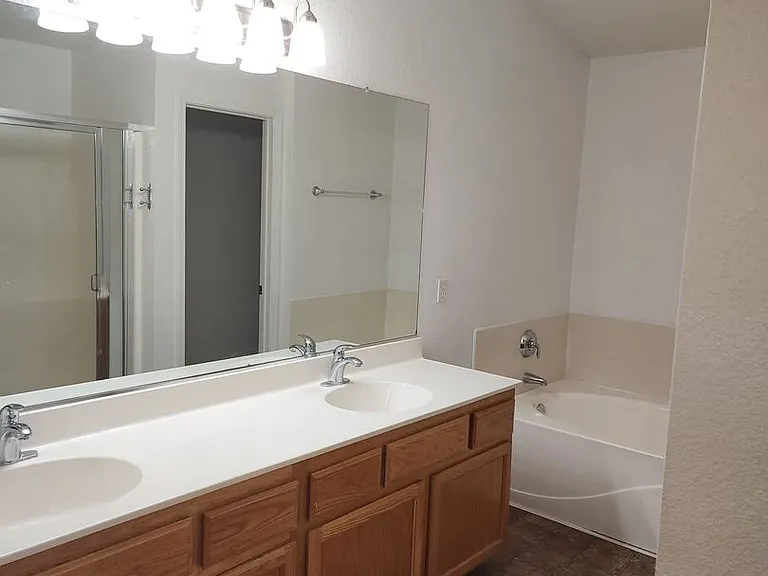 3313 Copeland Ct — Photo 32