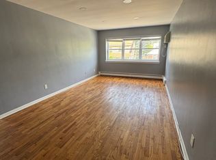 155 4th St APT 1D, Ridgefield Park, NJ 07660