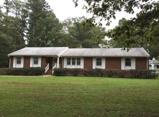 8653 Old Roxbury Rd, Quinton, VA 23141