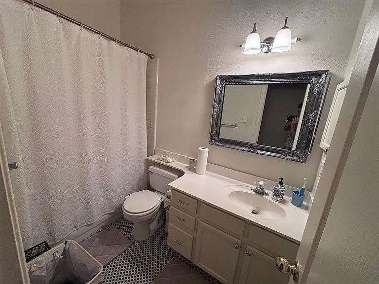 1316 Mesquite Rd — Photo 8