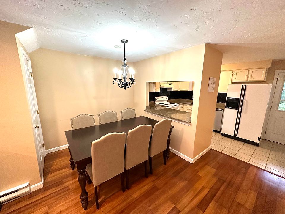 Fox Wood Condominiums West Yarmouth, MA Zillow