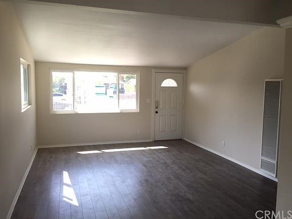2nd image of 510 N Louise Ave