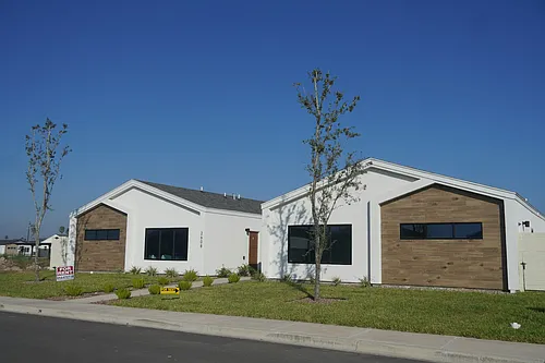 2608 Mockingbird Rd #3 Photo 1