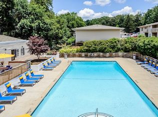 Parkway Crossing, Asheville, NC 28805