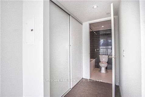 2nd image of 75 Queens Wharf Rd Unit 708