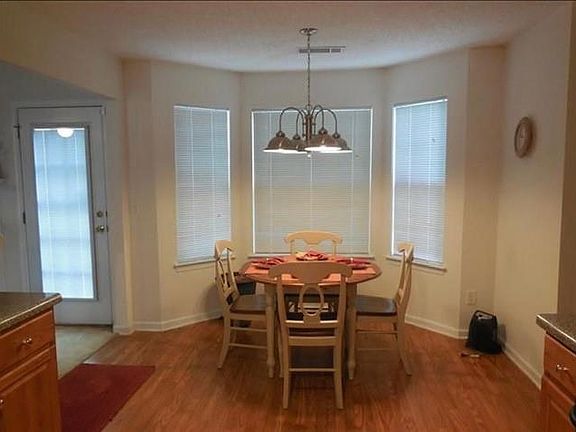 5th image of 1541 Cutters Mill Dr