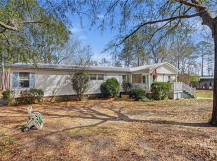 124 Edgewater Dr, Bloomingdale, GA 31302