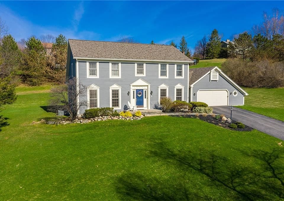 1st image of 1 Berkshire Ln