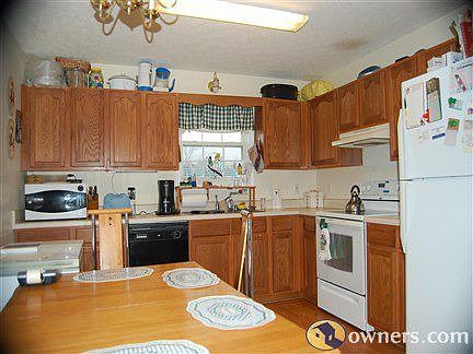 5th image of 30 Haney Dr