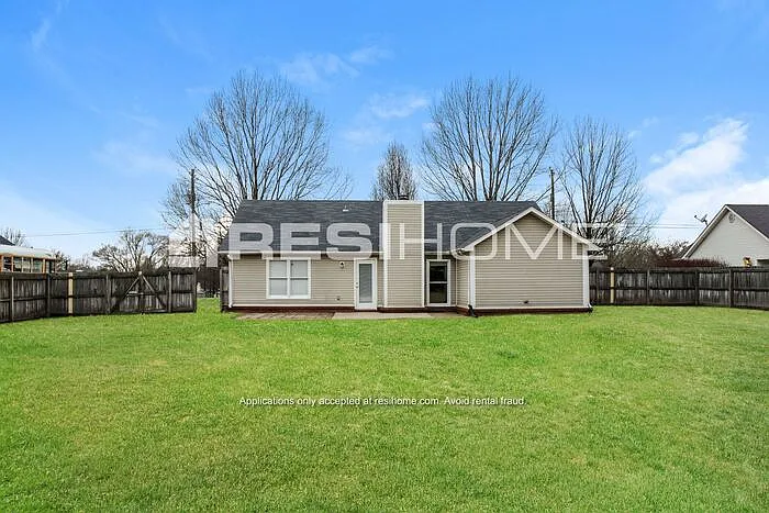 113 Castleridge Dr — Photo 11