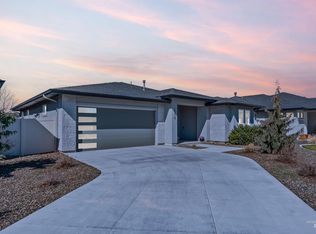 2219 S Hills Ave, Meridian, ID 83642