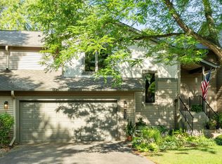 4093 Quantico Ln N, Plymouth, MN 55446