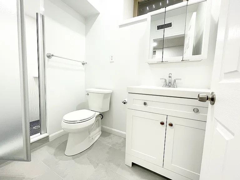 7 Woodbridge St #14 — Photo 8