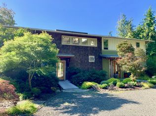 7507 NE West Port Madison Rd, Bainbridge Island, WA 98110