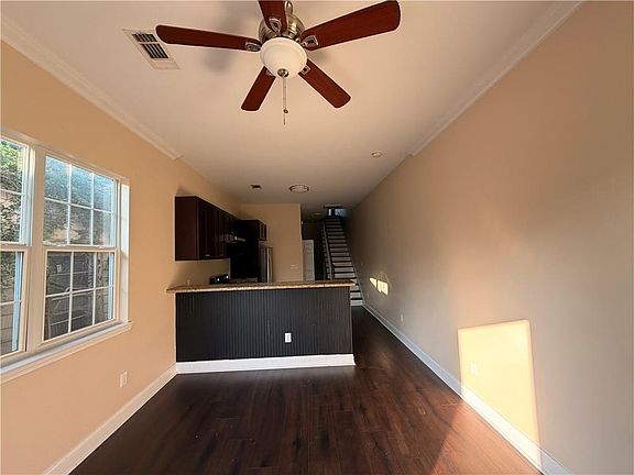 4th image of 3204-06 2nd St