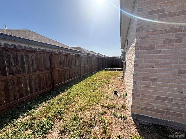 1000 W La Pointe Ave #4 — Photo 10