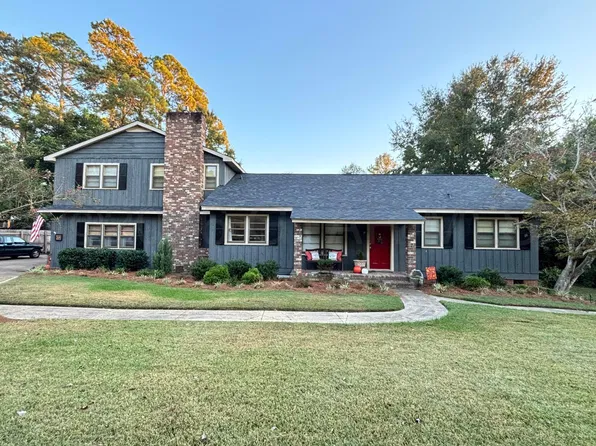 304 Oakmont Dr, Macon, MS 39341