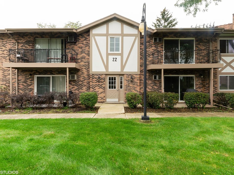 1st image of 9S101 Lake Dr APT 22-203