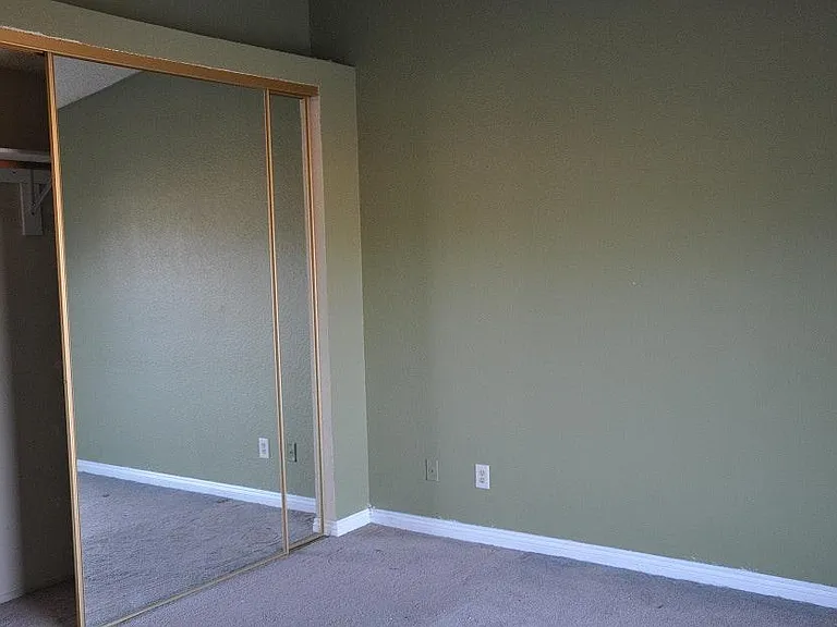 11988 Suzanne Dr — Photo 6