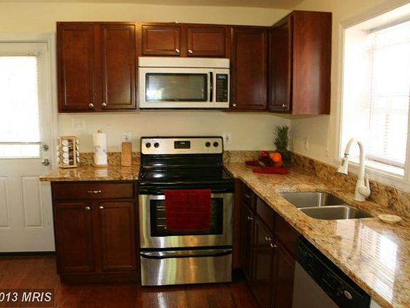 4th image of 6609 Evanston St