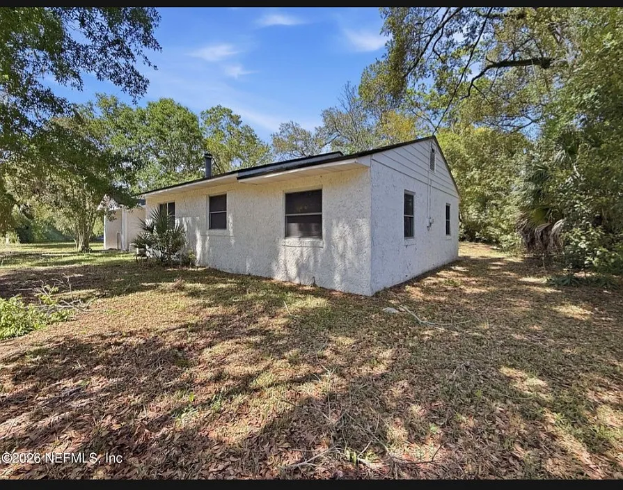 4 bed, 1264 sqft, $2,100 — Photo 4