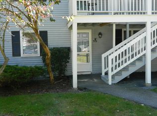 2 Rockport Ct, Yarmouth, ME 04096