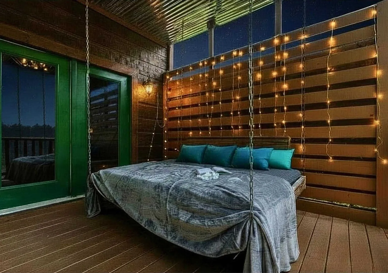Pigeon Forge & Dollywood | Game room | Sleeps 12 — Photo 3