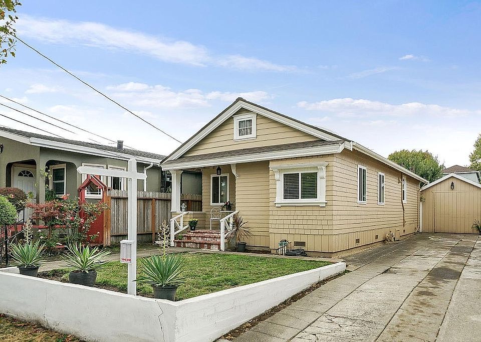 1st image of 337 Elm Ave
