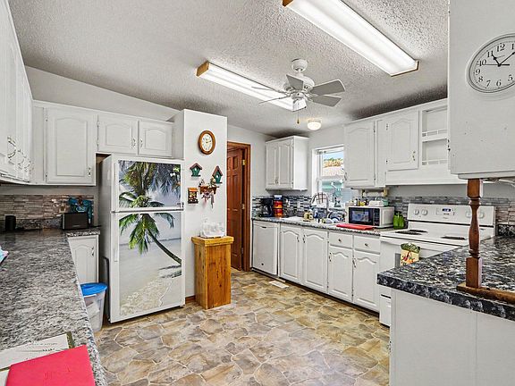 5th image of 3401 Winter Wheat Rd