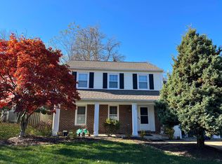 2124 Silentree Dr, Vienna, VA 22182