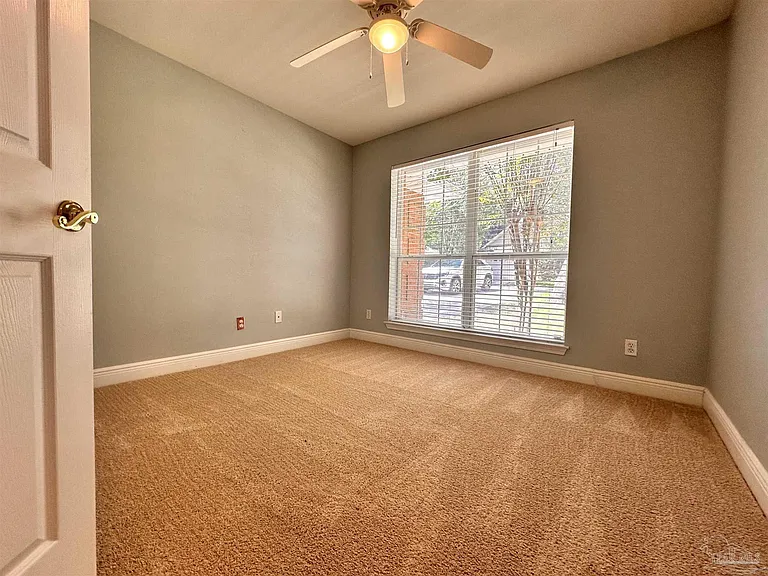 9548 Lorikeet Ln — Photo 18