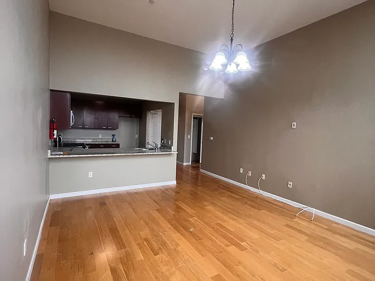 114 Fair St #311 — Photo 10