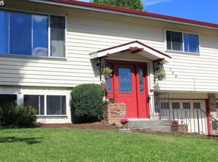 795 NW 3rd St, Gresham, OR 97030