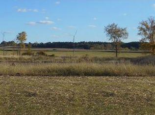 3825 Beachmont Rd, De Pere, WI 54115