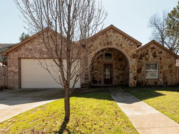 3014 Falls Dr, Dallas, TX 75211